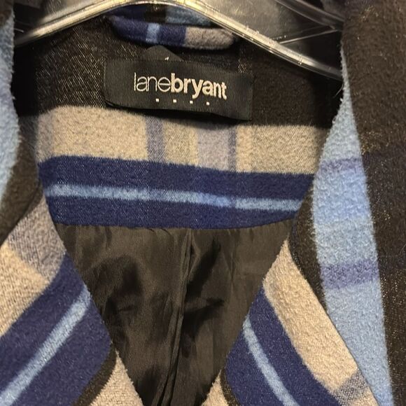 Lane Bryant double breasted lined coat size 18/20 W - Picture 2 of 7